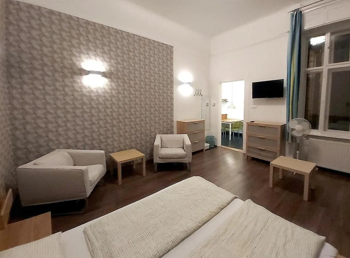 Quiet,Cozy And Nice Apartment In The City B2 Sza 부다페스트