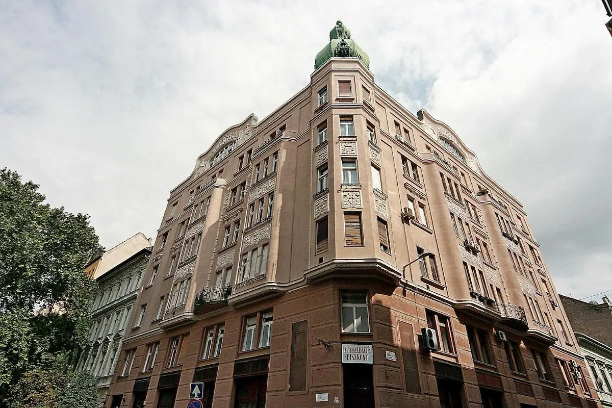 Quiet,Cozy And Nice Apartment In The City B2 Sza 부다페스트