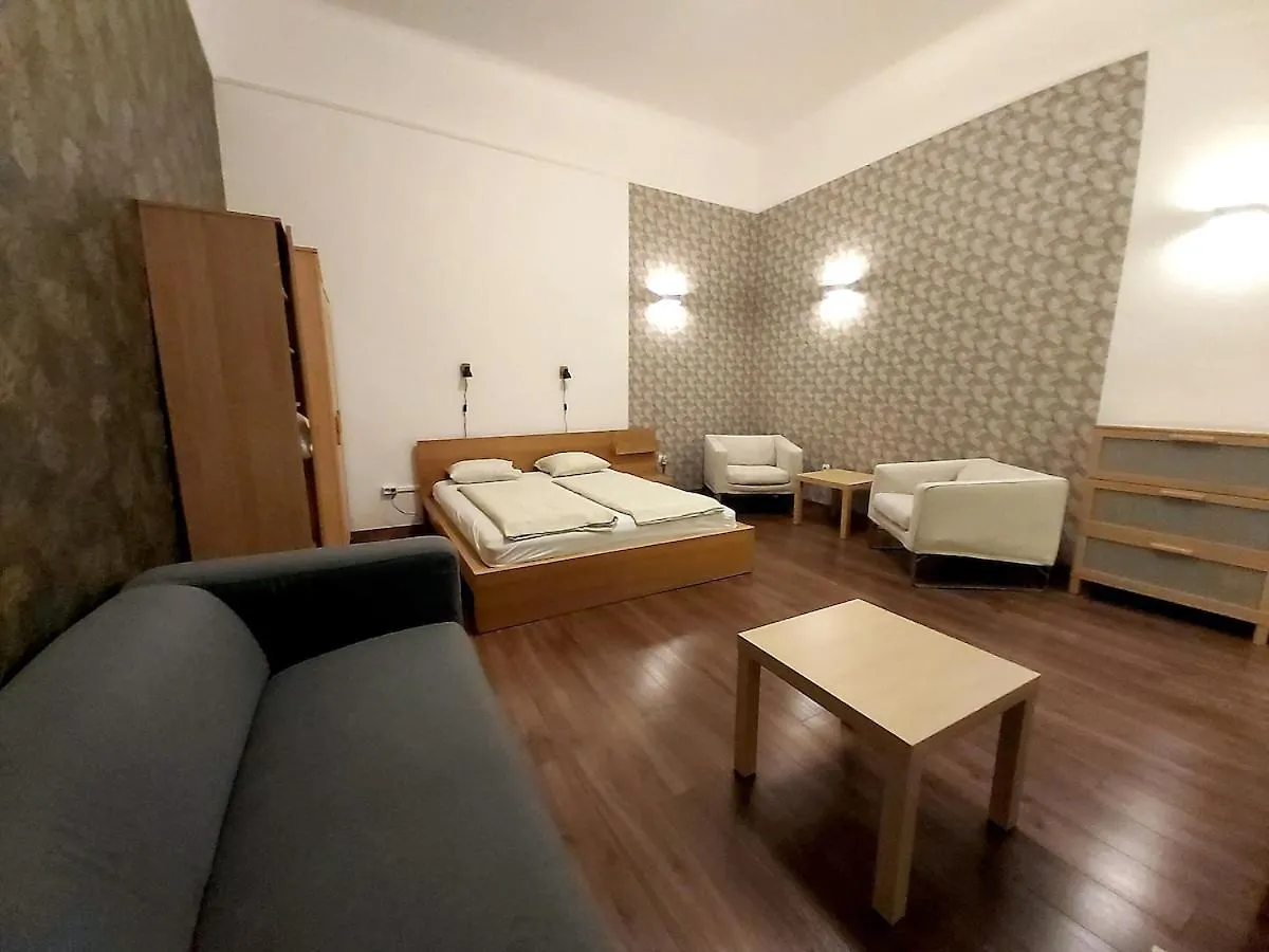 Quiet,Cozy And Nice Apartment In The City B2 Sza 부다페스트