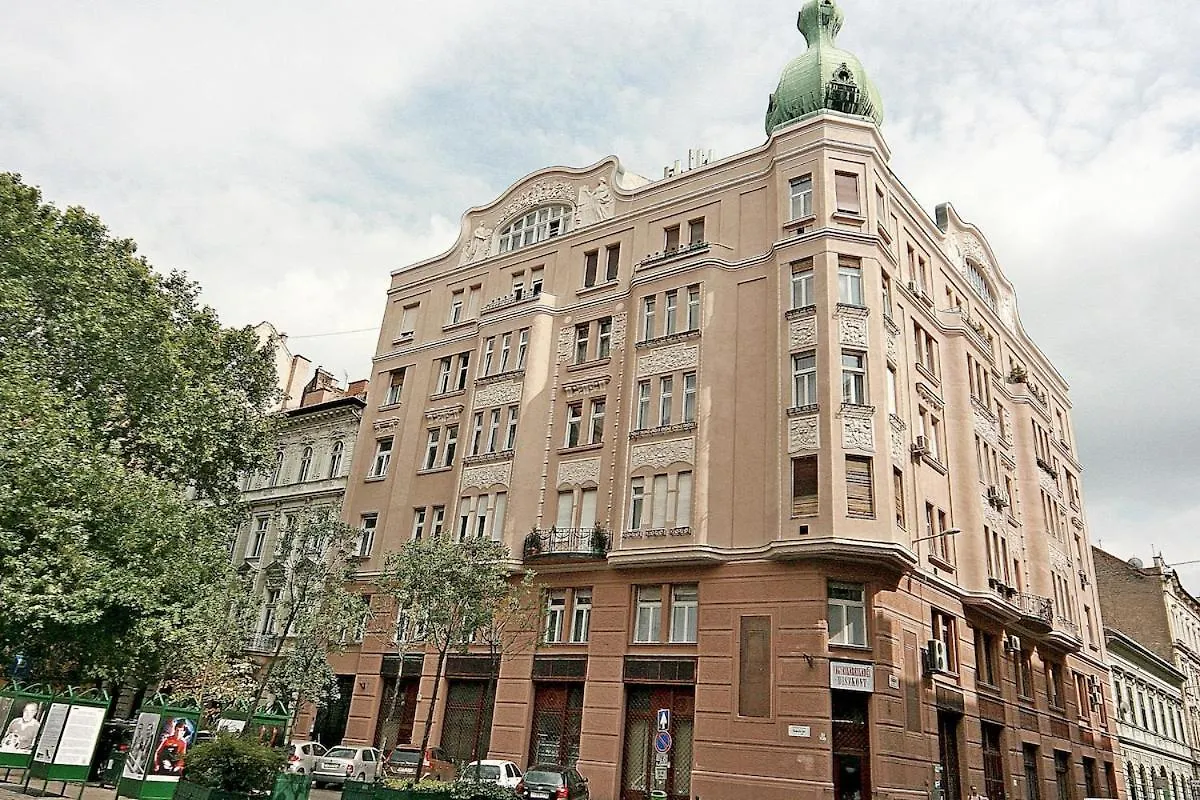 Quiet,Cozy And Nice Apartment In The City B2 Sza 부다페스트