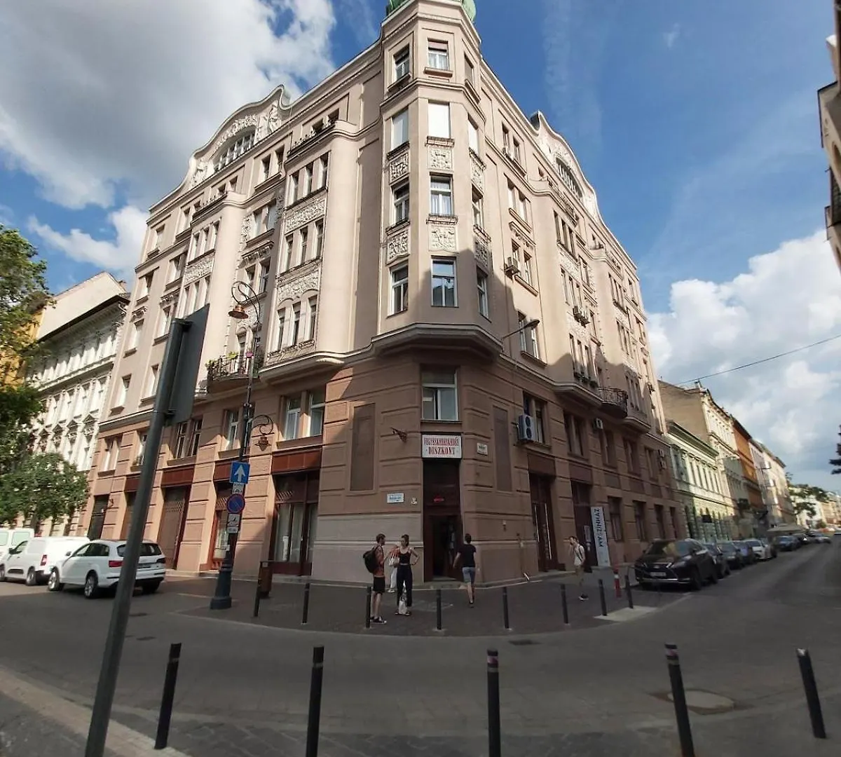 Quiet,Cozy And Nice Apartment In The City B2 Sza Budapest